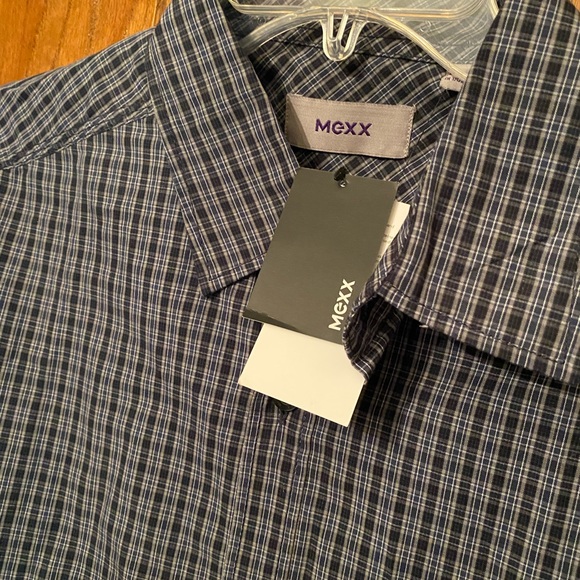 Men’s button up. - Picture 3 of 4
